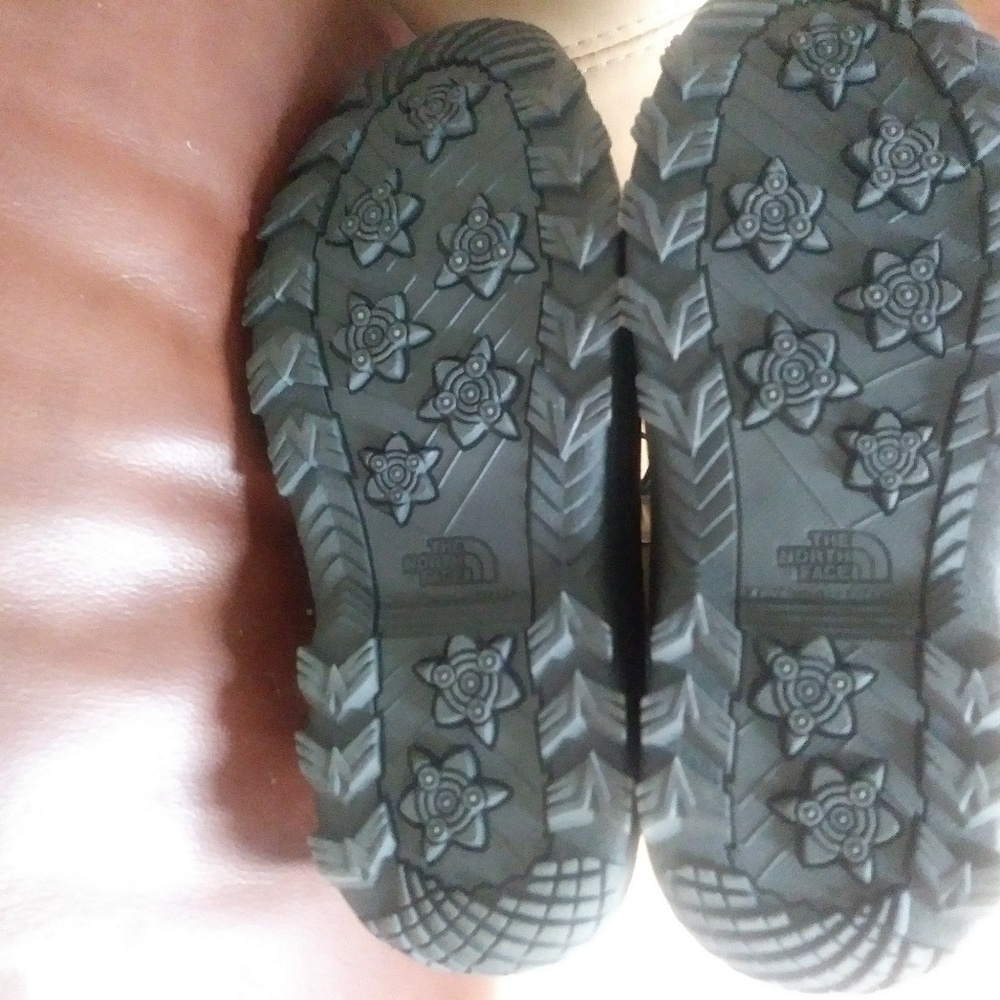 NORTH FACE WOMEN'S THERMOBALL MID BOOTS - SIZE 6 - Picture 6 of 8